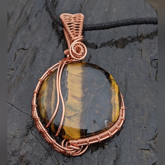 Handmade Tigers Eye Pendant Necklace Wrapped In Copper Wire - Picture 16 of 17